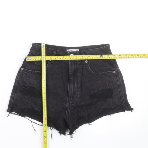 Pull&Bear Women Black Denim Cut-Off Shorts Size 8 Distressed 5-Pocket