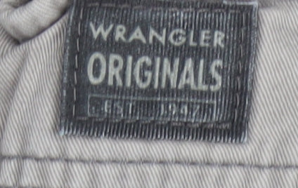 Wrangler Men's Beige Cargo Shorts Size 42 Regular Cotton Workwear
