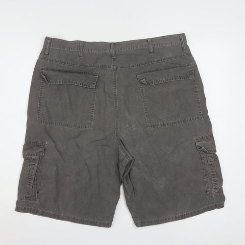 Wrangler Men's Grey Cargo Shorts Size 36 Cotton Casual Workwear