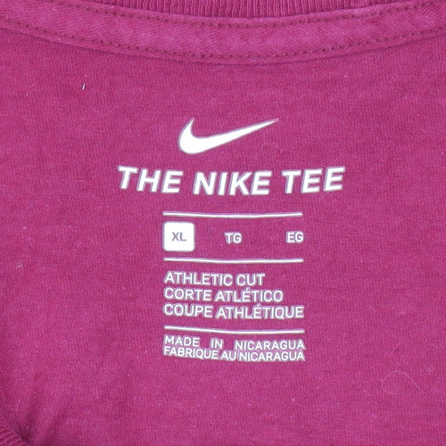 Nike Men's Red Athletic Fit Graphic 'Out Run The Dark' T-Shirt XL