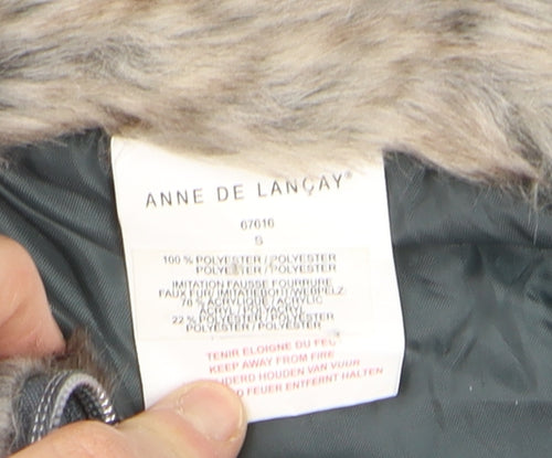 Anne de Lancay Women’s Grey Quilted Hooded Mid-Length Coat S