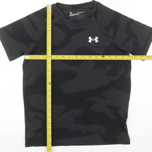 Under Armour Boys Black Camouflage Short Sleeve Sports T-Shirt M