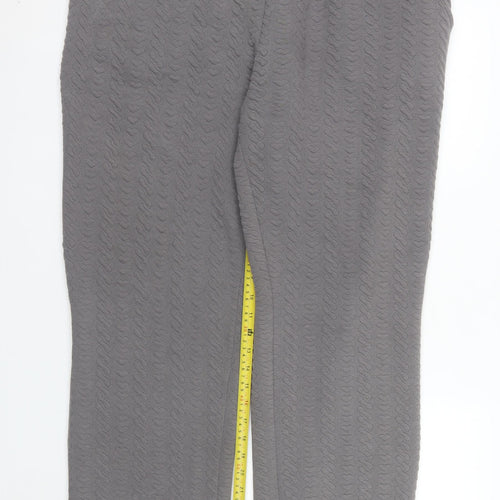 boohooMAN Men's Grey Textured Knit Trousers Size L Casual Straight Fit