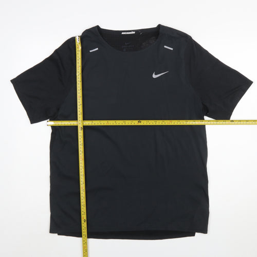 Nike Men's Black Medium Dri-FIT Running T-Shirt Lightweight Breathable