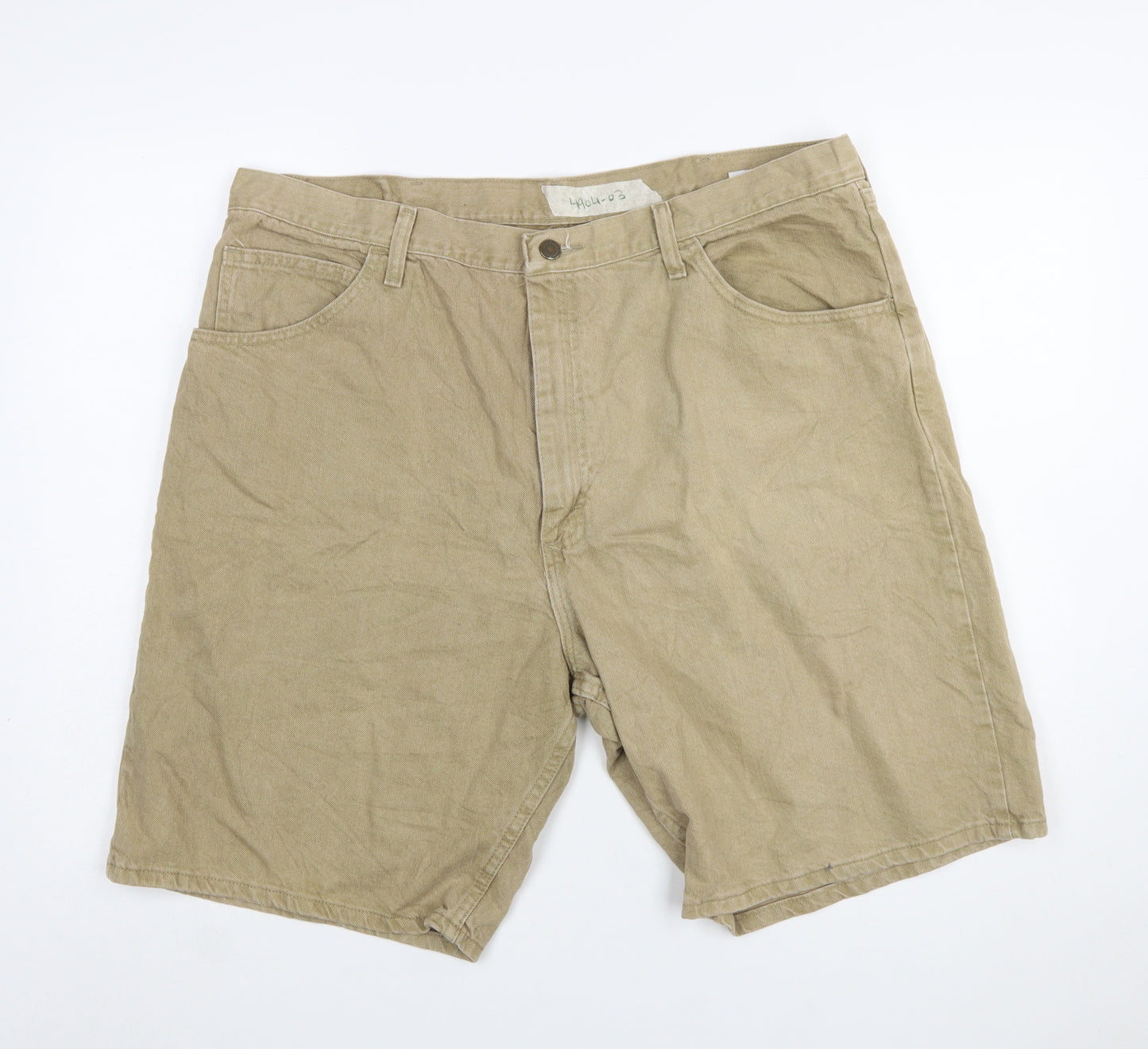 Wrangler Men's Beige Chino Shorts Size 40 Relaxed Fit Denim Cotton