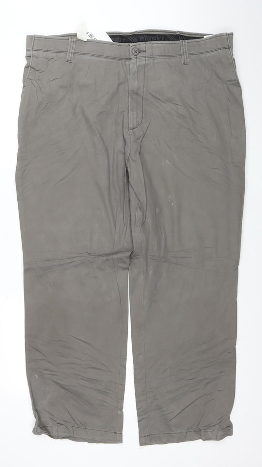 Wrangler Men's Grey Cotton Blend Chino Trousers Size 40 Regular
