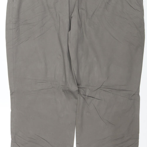 Wrangler Men's Grey Cotton Blend Chino Trousers Size 40 Regular