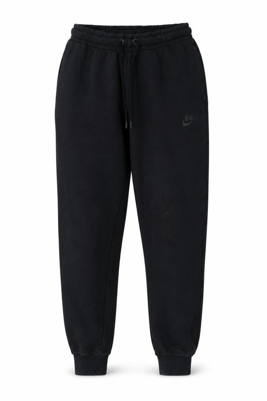 Front view of Nike women’s black xs fleece jogger sweatpants with logo