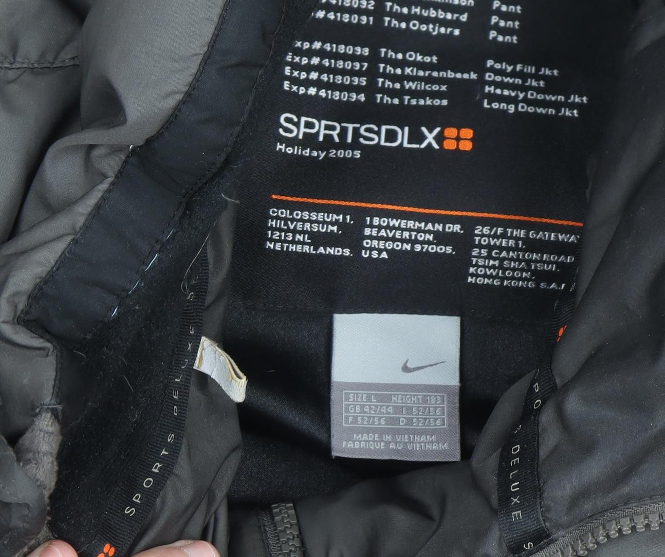 Nike Mens Black L Puffer Jacket Down Hooded Winter Coat