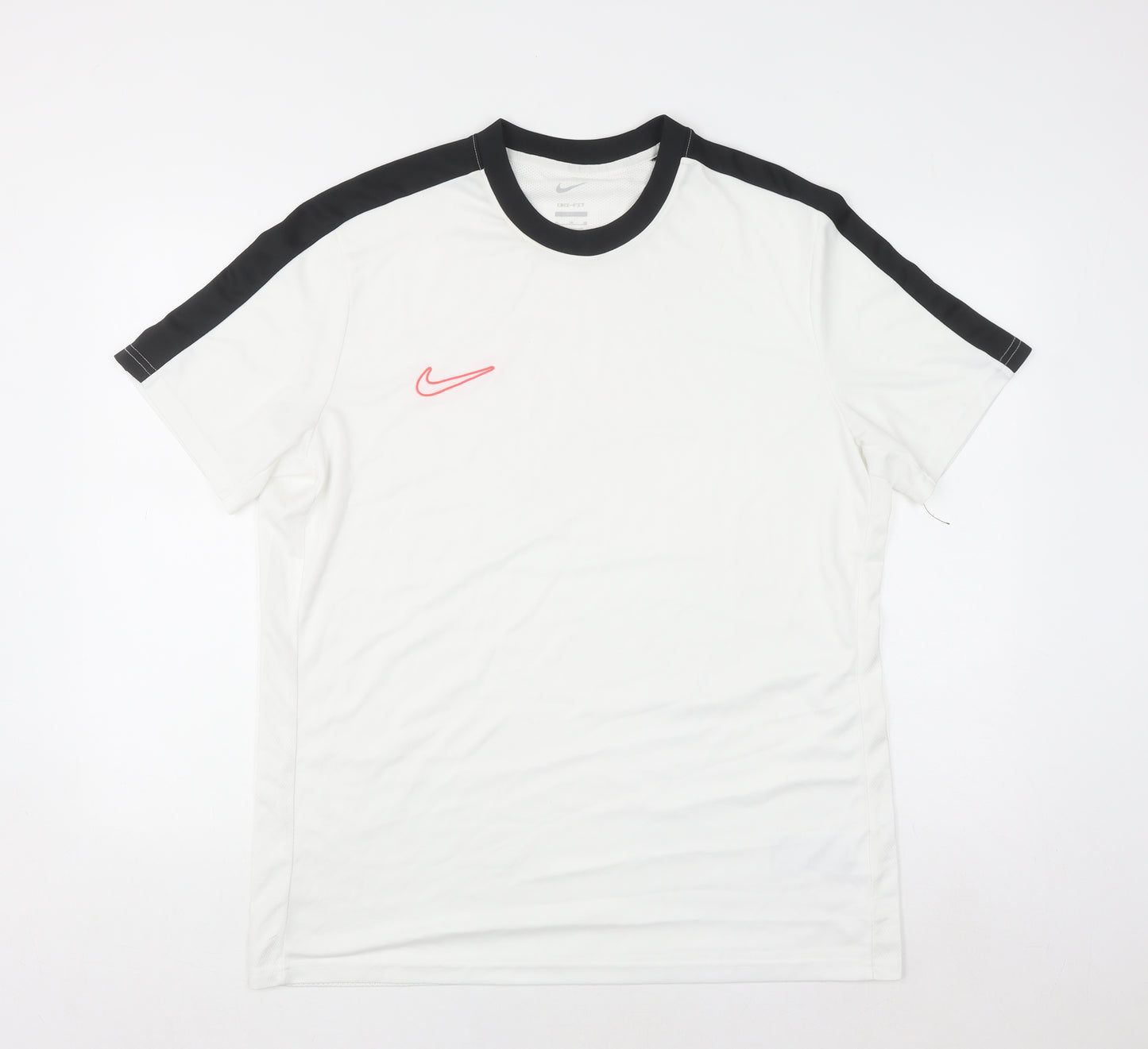 Nike Men’s White Dri-FIT Slim Fit Short Sleeve T-Shirt XL
