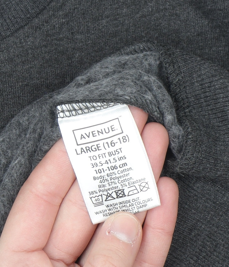 Avenue Women Grey Christmas Graphic Pullover Sweatshirt Size 16-18