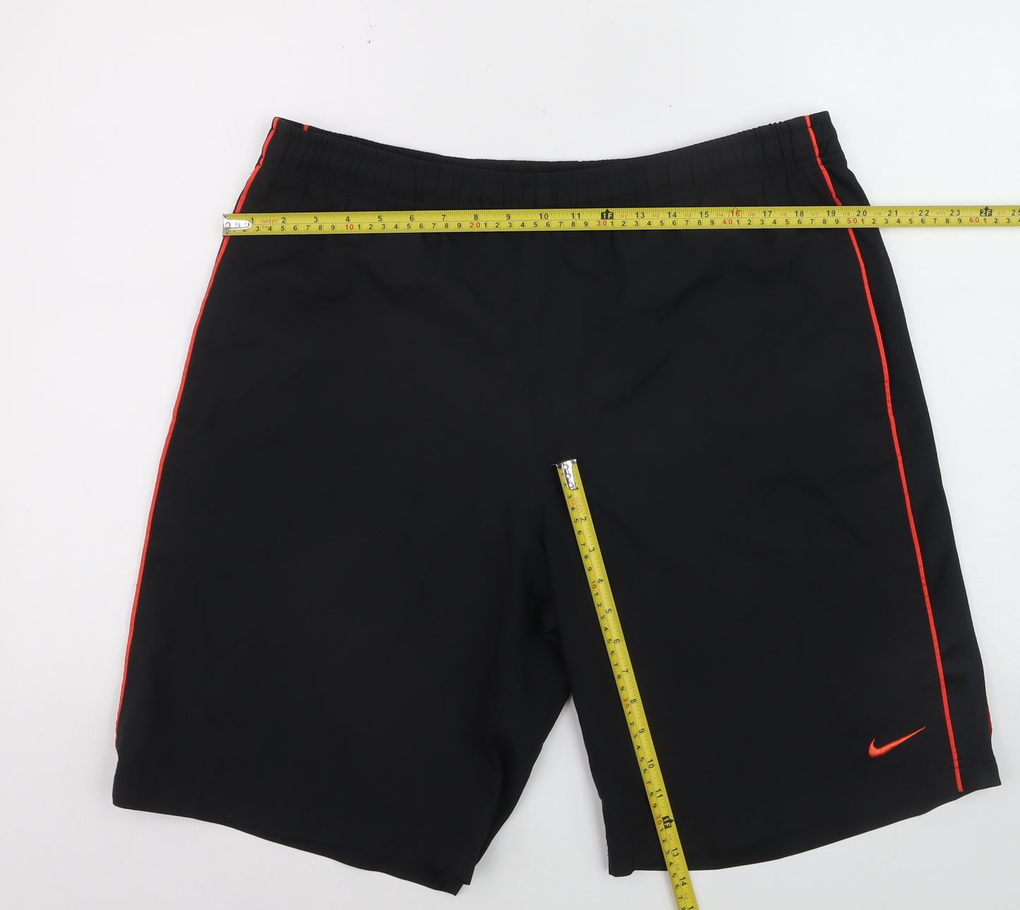 Nike Men’s Black Dri-Fit Shorts L Moisture Wicking Quick Dry
