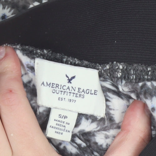 American Eagle Outfitters Women's Black Floral A-Line Mini Skirt Size S