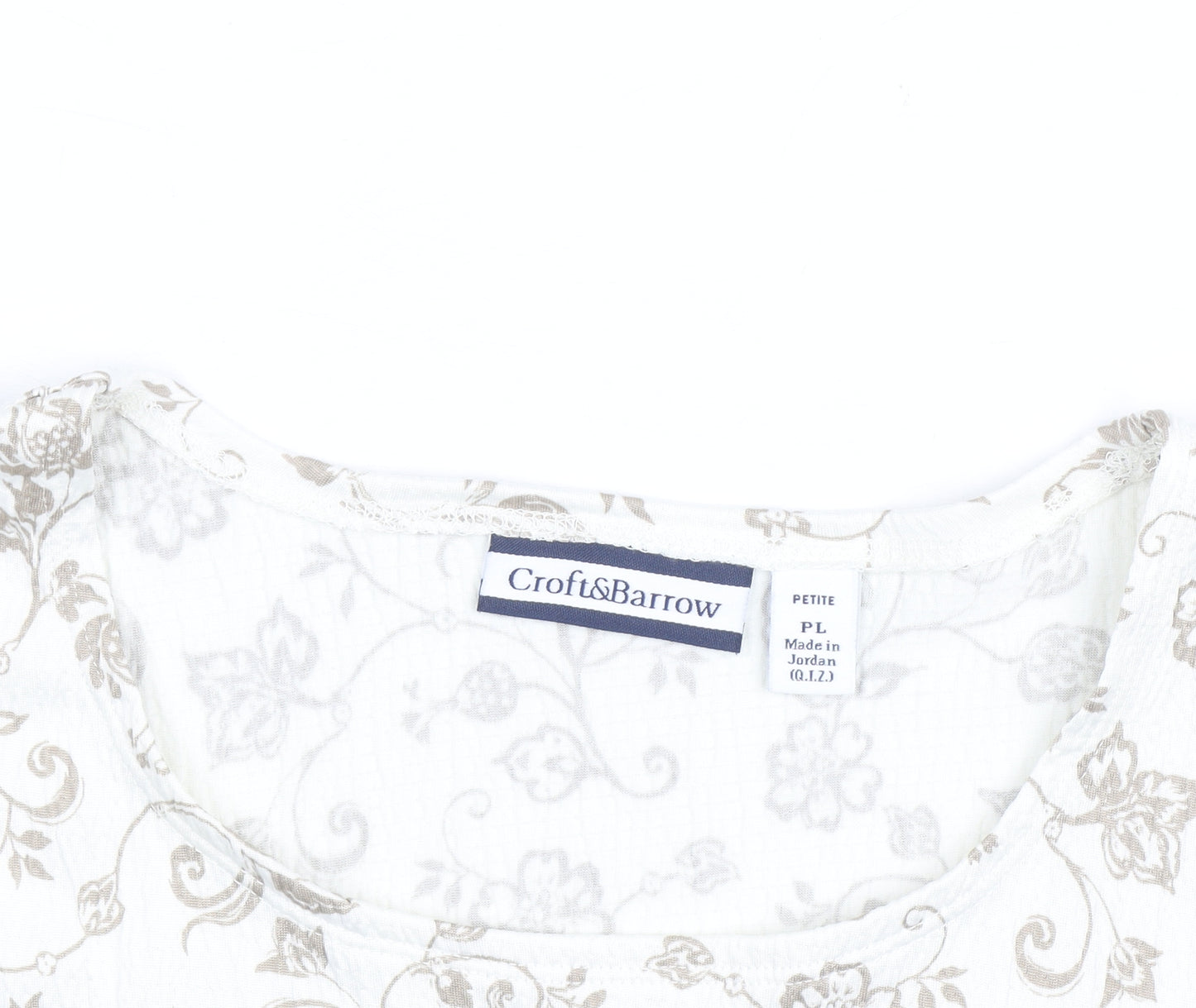 Croft & Barrow Women’s Beige Floral Petite L Long Sleeve Top