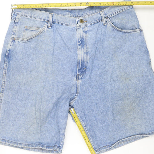 Wrangler Men Blue Denim Chino Shorts Size 40 Regular Fit