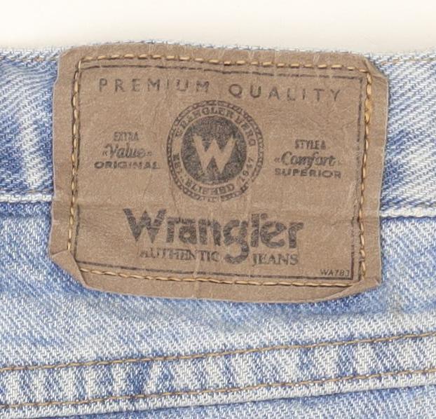 Wrangler Men Blue Denim Chino Shorts Size 40 Regular Fit