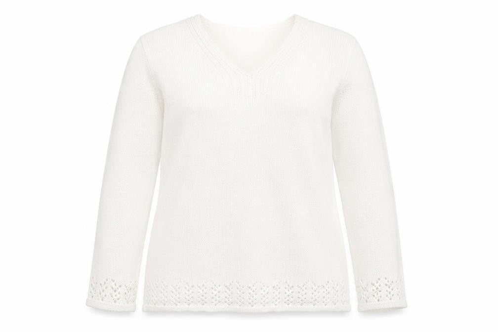 Front view of Róisín McCarthy Women’s Ivory V-Neck Knit jumper L