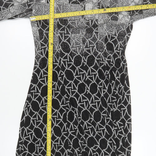 Dolcezza Women Black Geometric Shift Dress Size S 3/4 Sleeve V-Neck