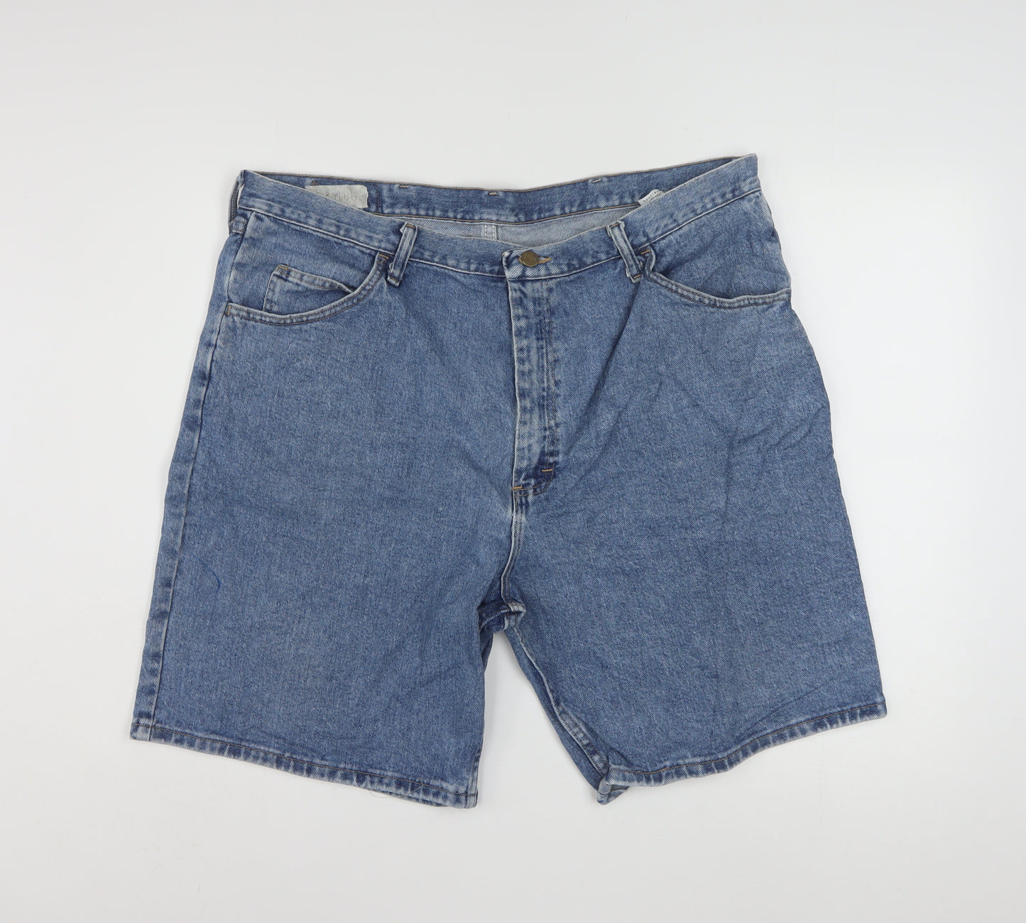 Wrangler Men's Blue Denim Shorts Size 40 Regular Fit Retro Style