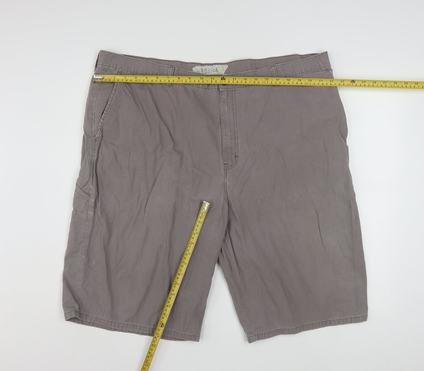 Dickies Men’s Grey Cargo Shorts Size 44 Cotton Workwear Style