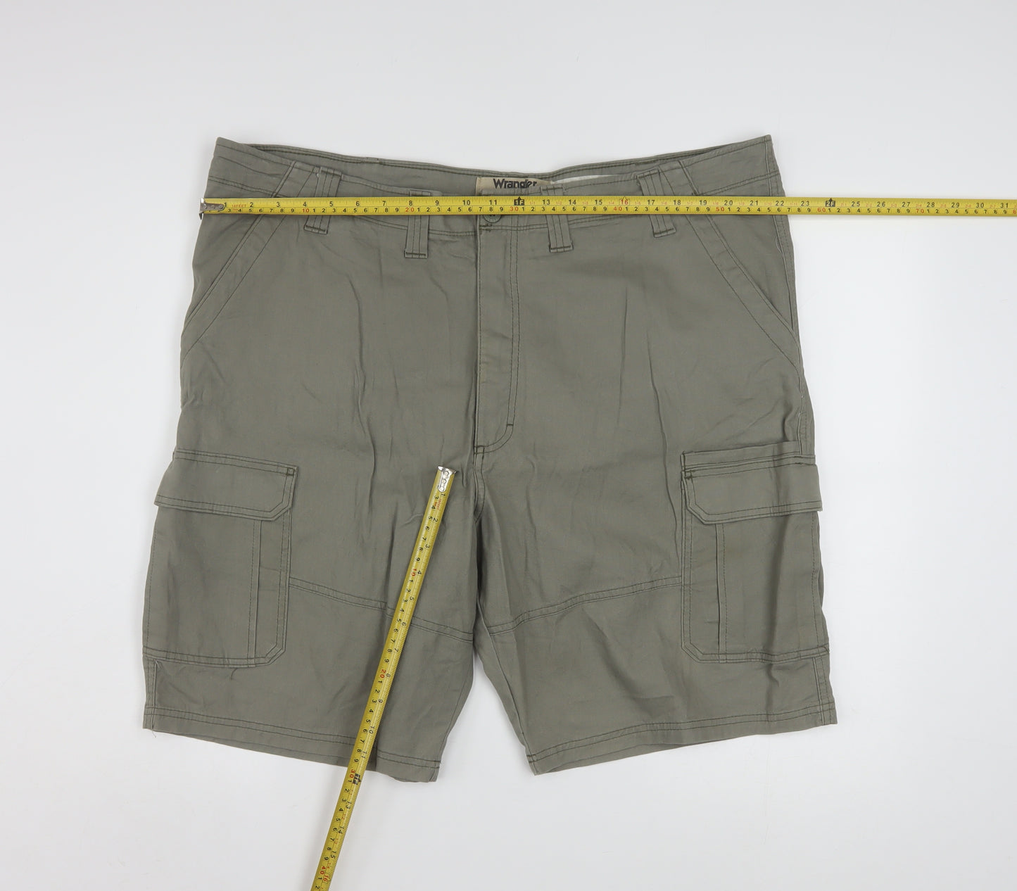 Wrangler Mens Green Cargo Shorts Size 44 Regular Fit