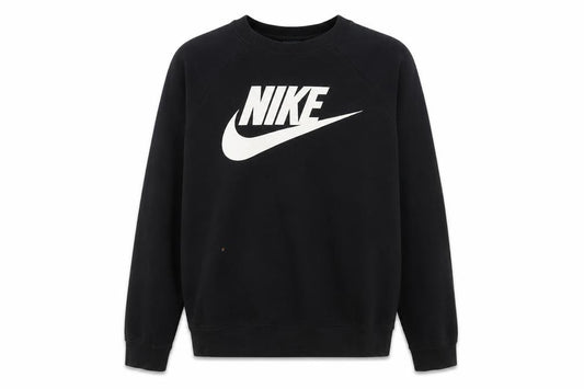 Front view of Nike Men’s Black XS Pullover Sweatshirt Graphic Logo Crew Neck