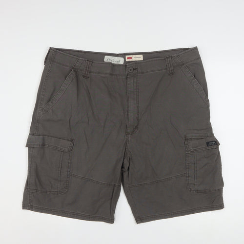 Wrangler Men Grey Cargo Shorts Size 42 Relaxed Fit Cotton Blend