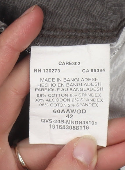 Wrangler Men Grey Cargo Shorts Size 42 Relaxed Fit Cotton Blend
