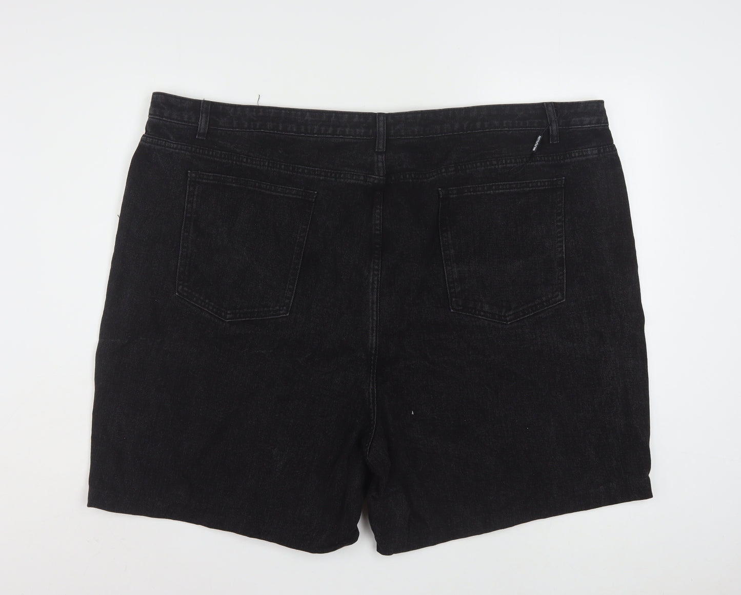 PrettyLittleThing Women’s Black Denim Shorts Size 28 Plus High Rise