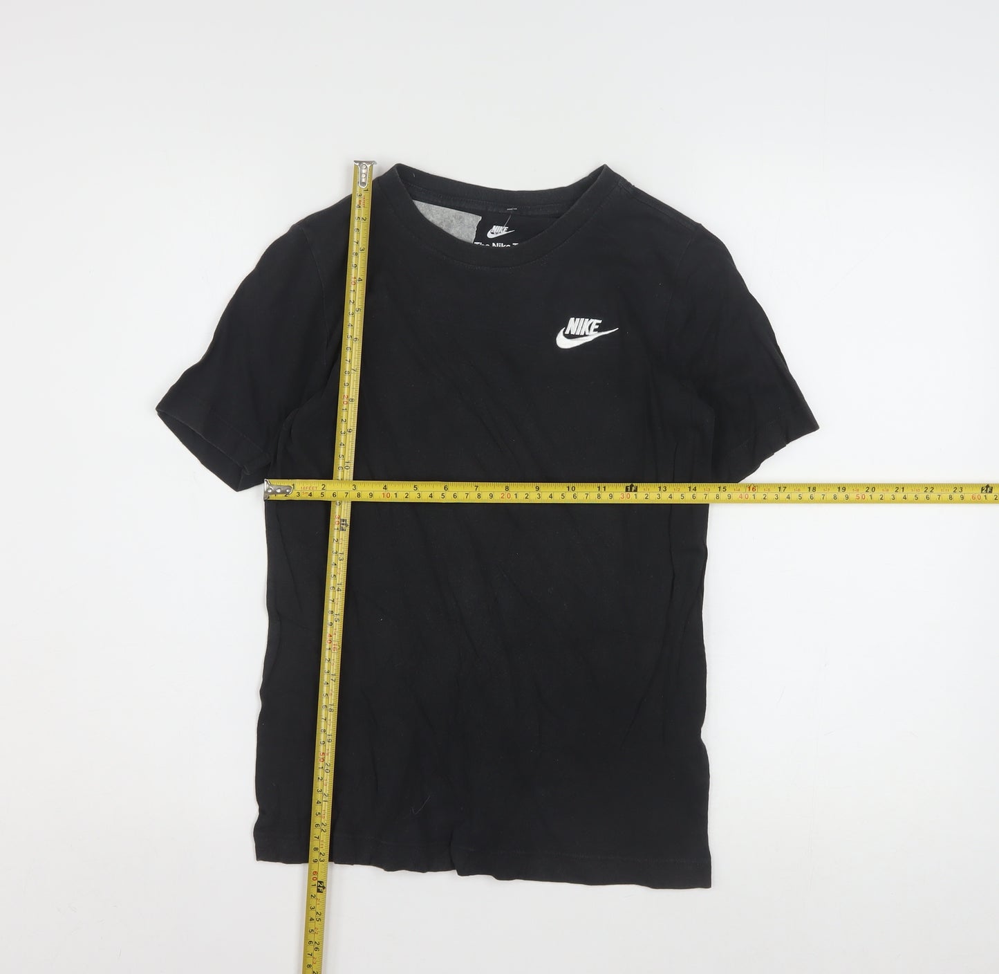 Nike Boys Black Basic Sports T-Shirt Size 10-11 Years Short Sleeve