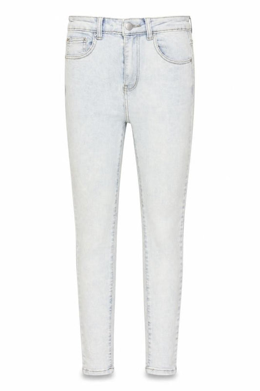 Front view of PRETTYLITTLETHING Women's Blue, size 8, Skinny Stretch Jeans