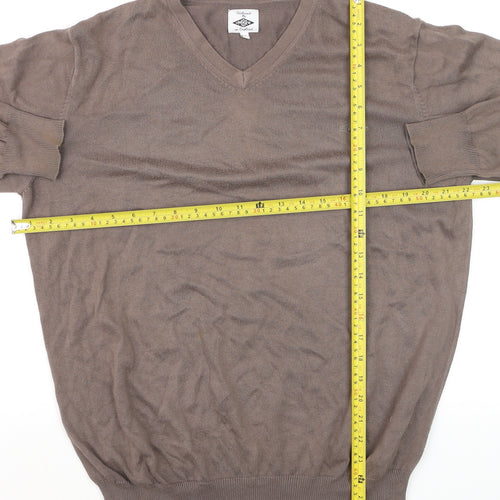 Umbro Men’s Brown V-Neck Cotton Pullover Jumper Size M