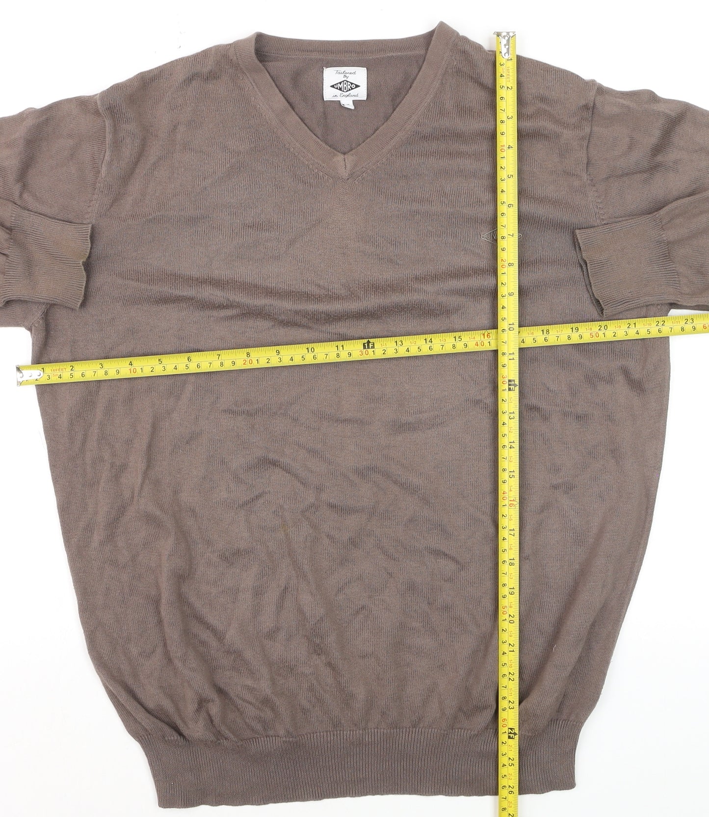 Umbro Men’s Brown V-Neck Cotton Pullover Jumper Size M
