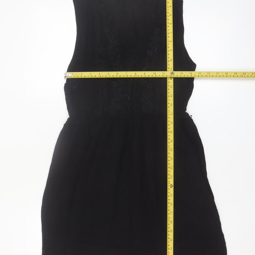 Forever 21 Women Black M Sleeveless Embroidered Shift Dress