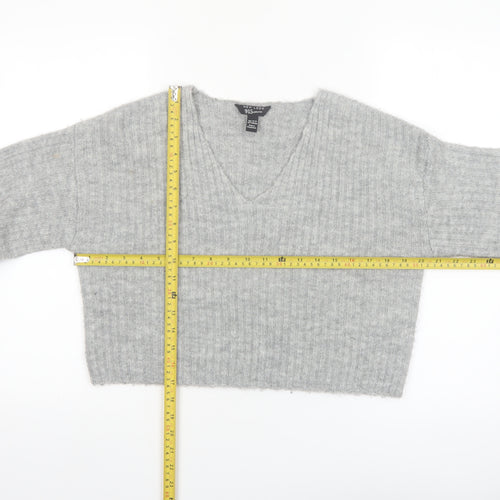 New Look Girls Grey V-Neck Cropped Pullover Jumper Size 12-13 Years