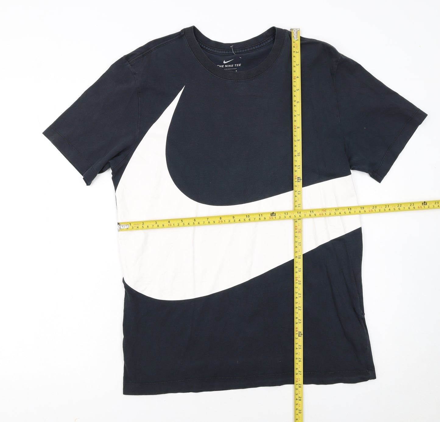 Nike Men Black Graphic Swoosh Regular Fit Crew Neck T-Shirt M