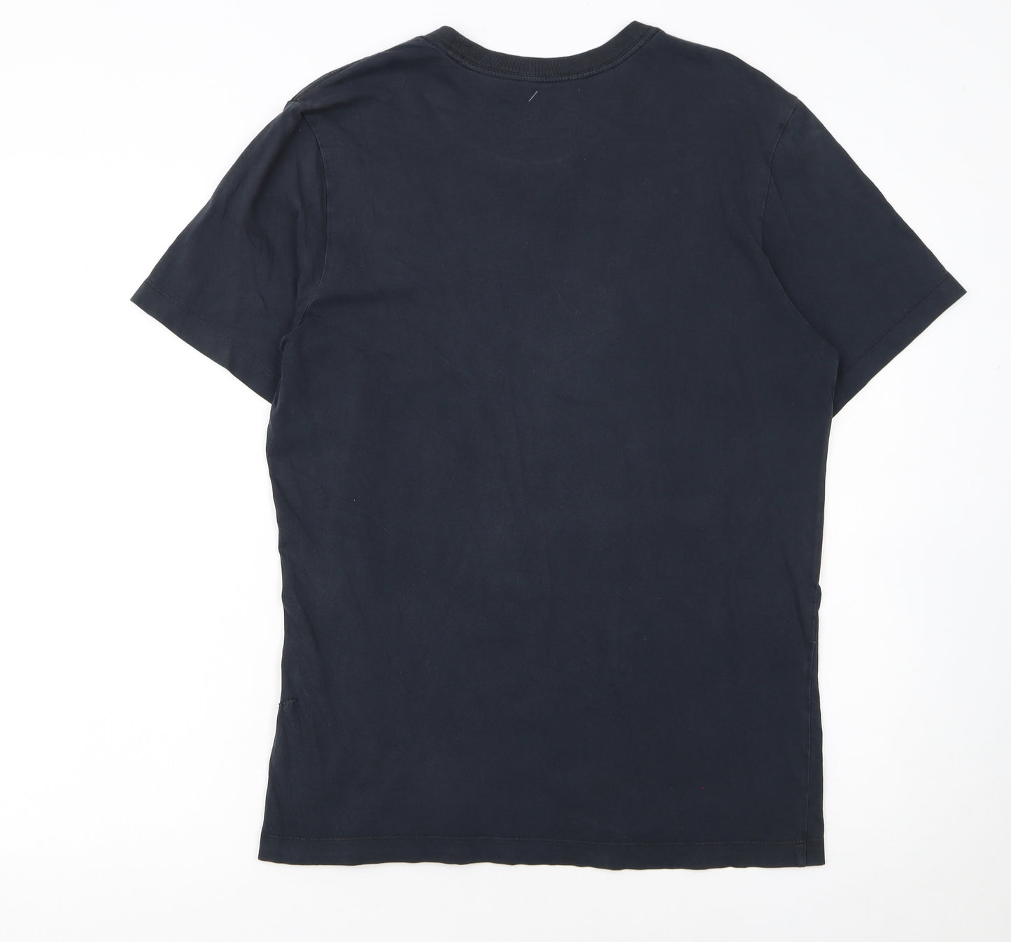 Nike Men Black Graphic Swoosh Regular Fit Crew Neck T-Shirt M