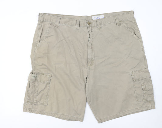 Wrangler Men's Beige Cargo Shorts Size 46 Cotton Casual