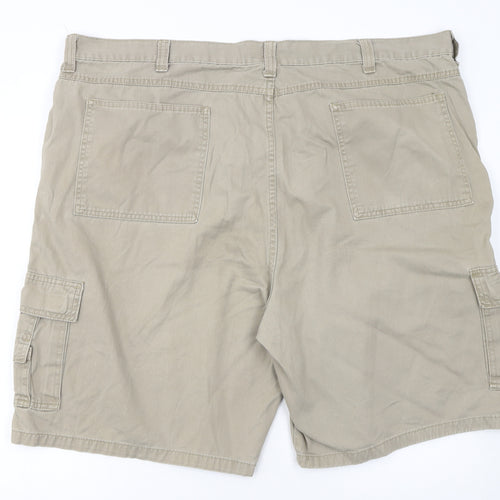 Wrangler Men's Beige Cargo Shorts Size 46 Cotton Casual