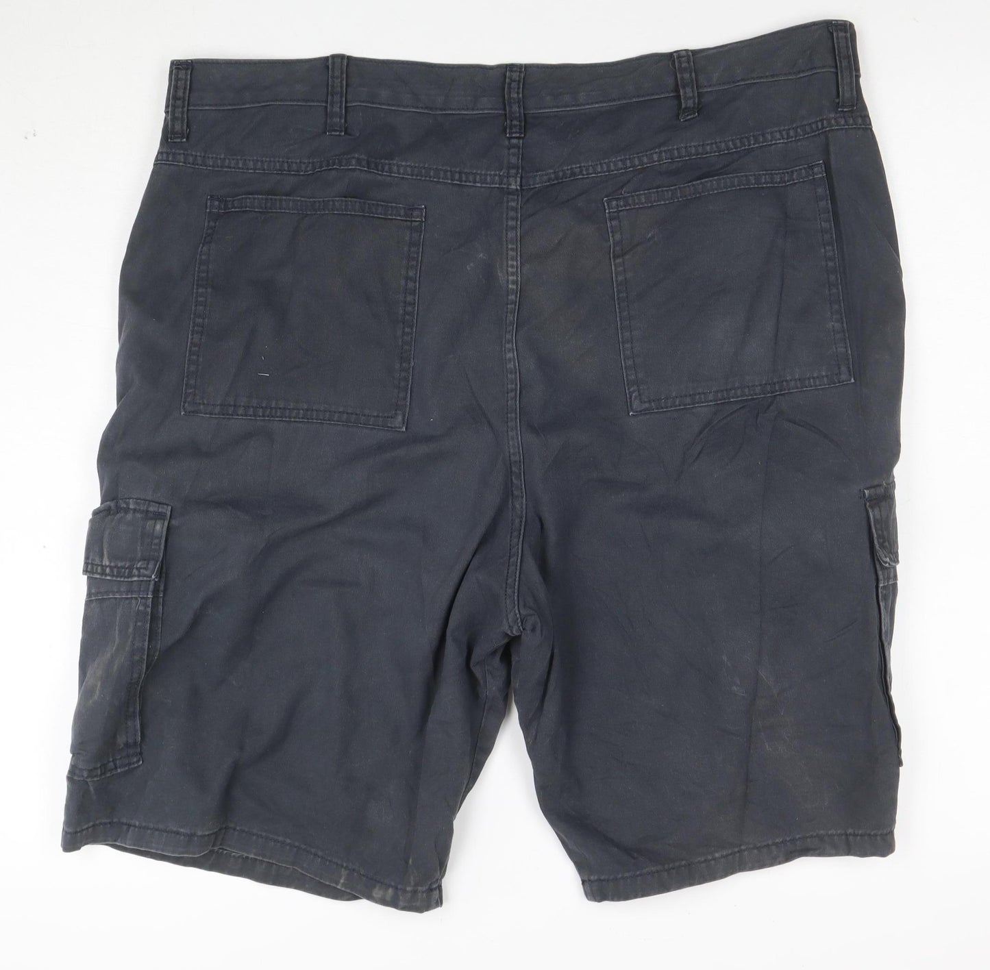 Wrangler Men's Black Cargo Shorts Size 38 Cotton Workwear Style