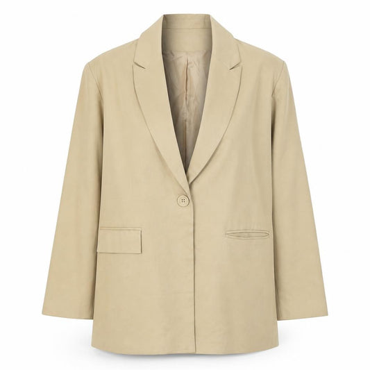 Front view of PRETTYLITTLETHING Women’s Beige Regular Fit Single-Breasted Blazer UK 6
