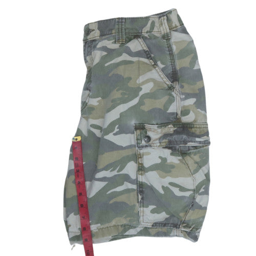 Carhartt Men's Green Camouflage Cargo Shorts Size 34 Relaxed Fit