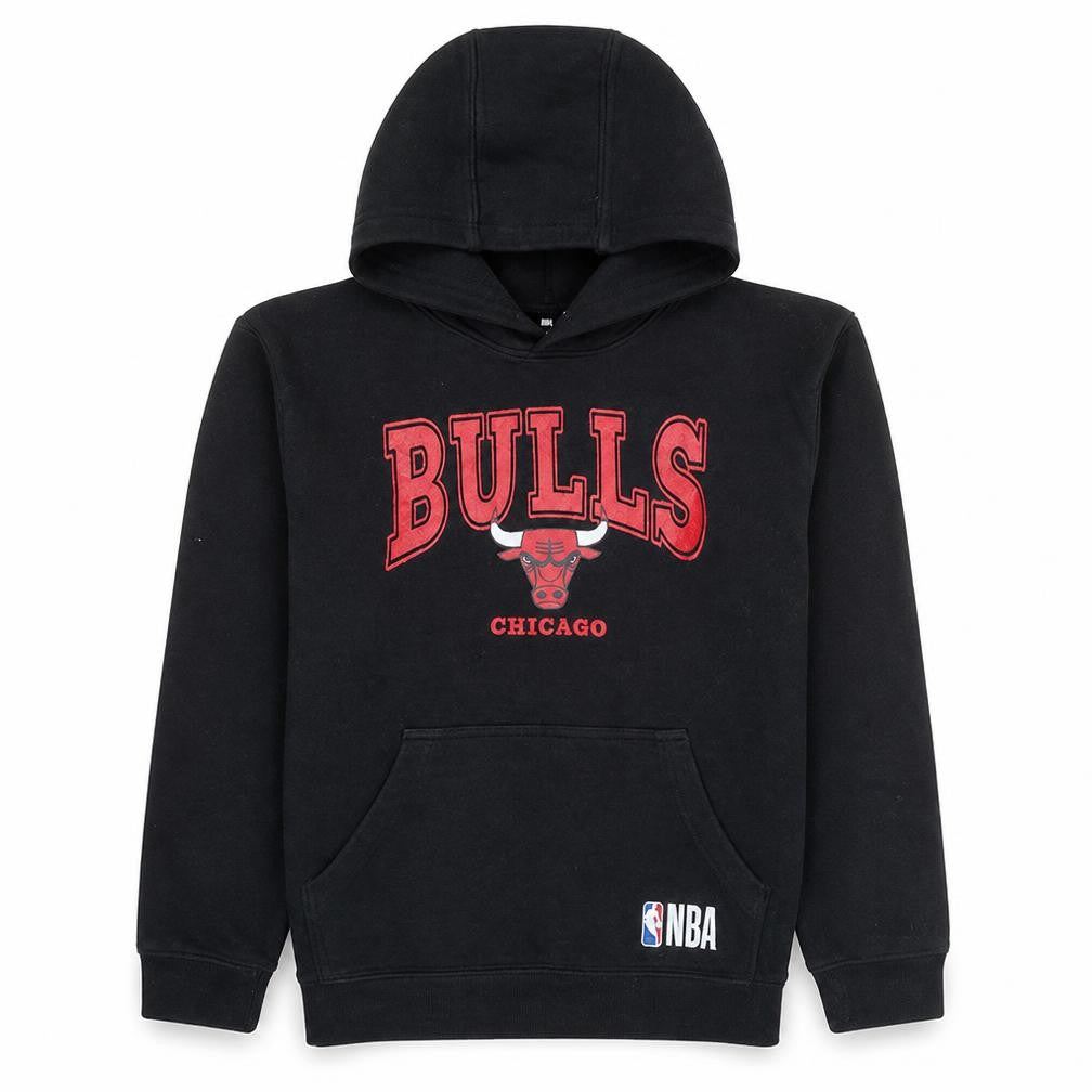 Front view of NBA Youth boys’ black chicago bulls pullover hoodie, size 14