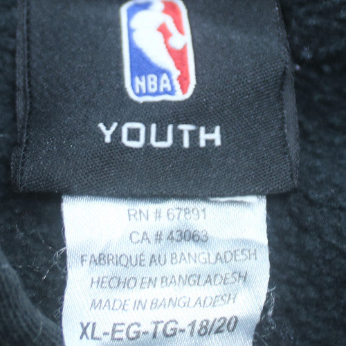 NBA Youth Boys Black XL Pullover Hoodie with Chicago Bulls Logo