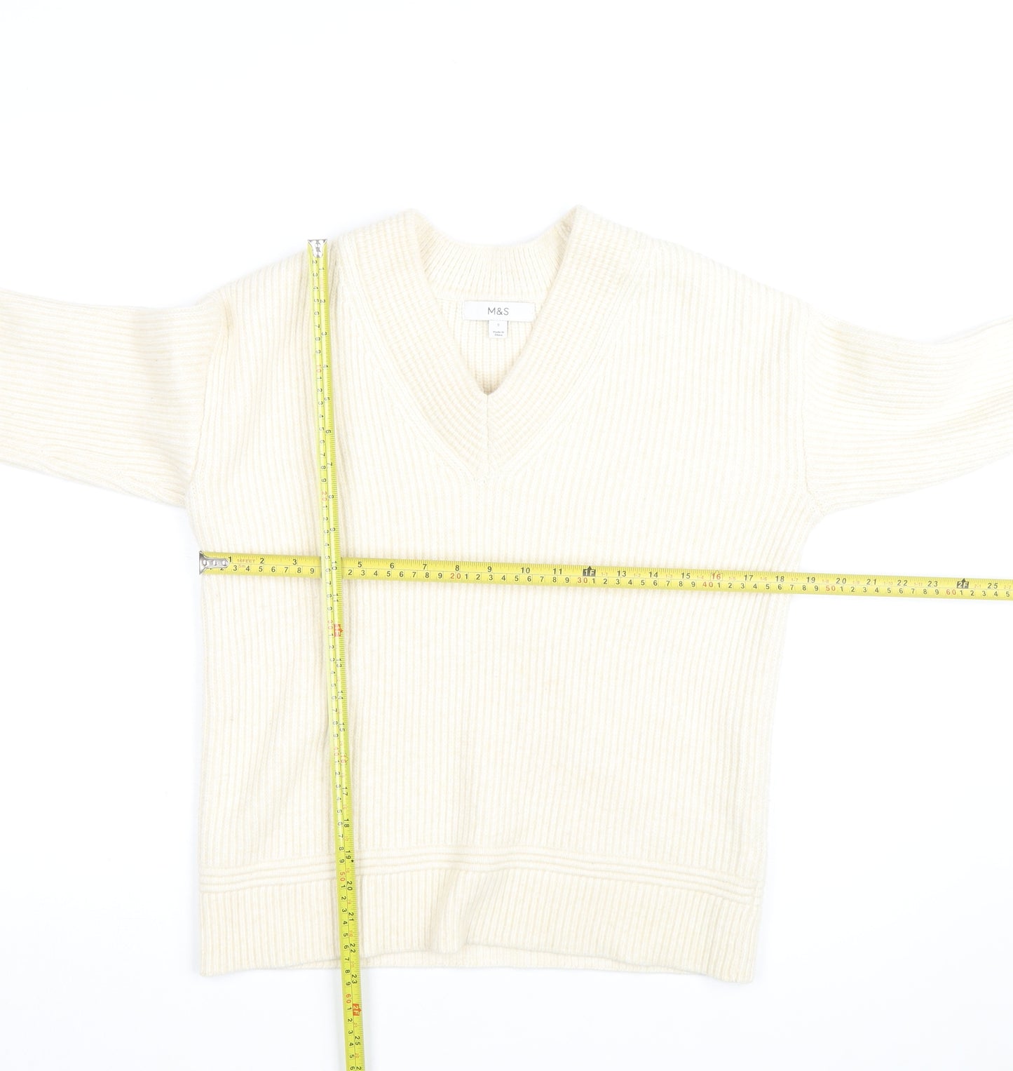 Marks and Spencer Women’s Ivory V-Neck Knit Jumper Size S
