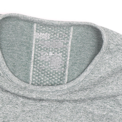 Dunnes Stores Women’s Green Slim Fit Gym T-Shirt Size 8