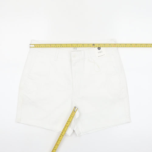 Marks and Spencer Men's White Regular Fit Chino Shorts 32 in