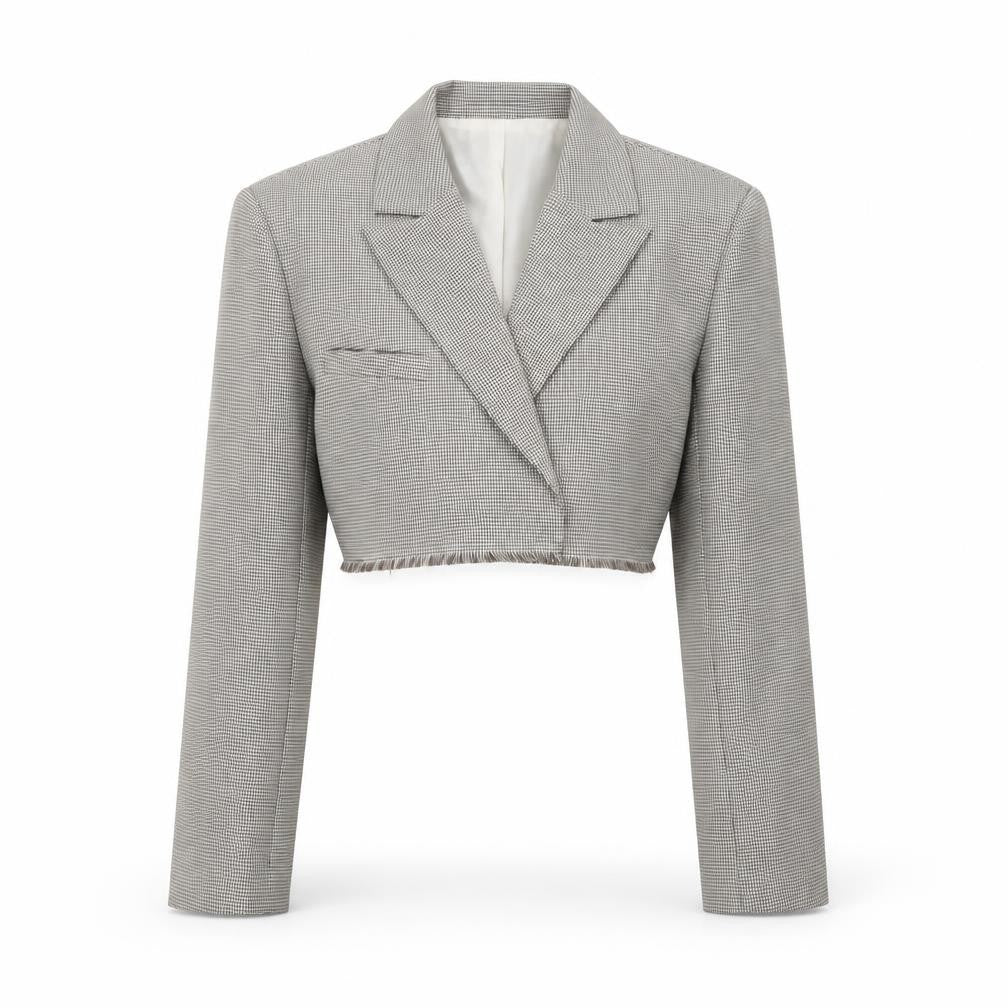 Front view of PRETTYLITTLETHING Women’s Grey Houndstooth Cropped Blazer UK 8