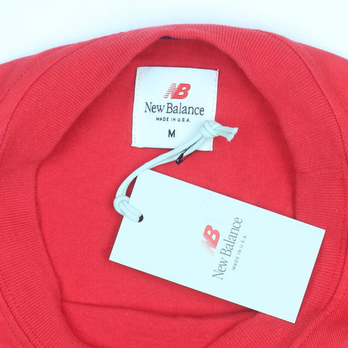 New Balance Men's Red Long Sleeve Crew Neck Graphic Top Size M