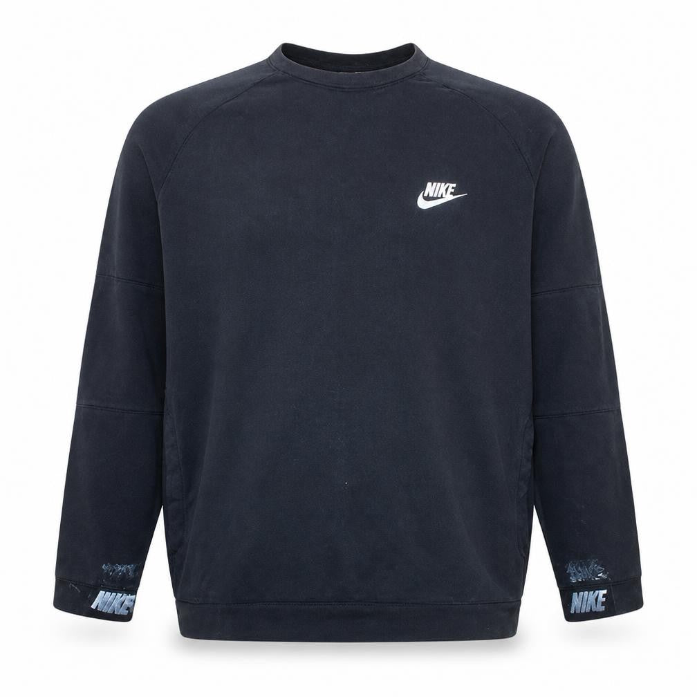 Front view of Nike Men's Black 2XL Crew Neck Pullover Sweatshirt